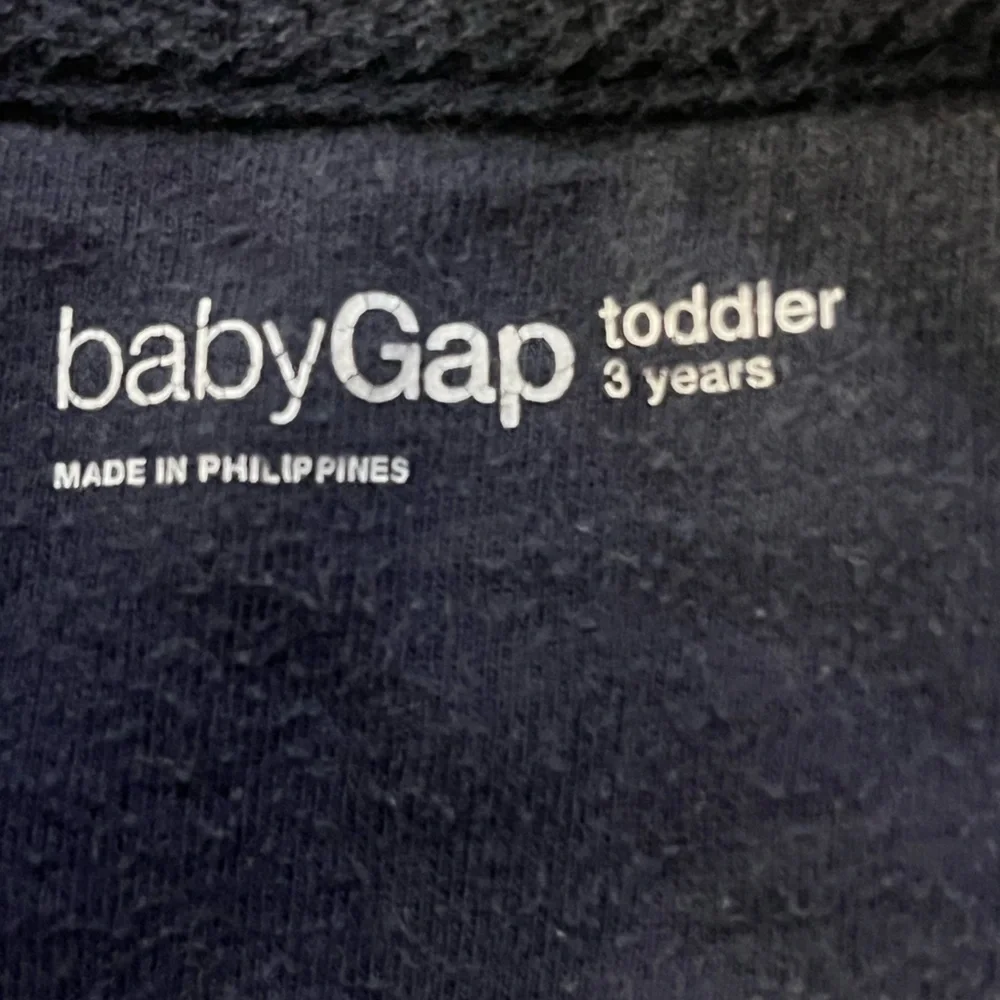Gap Shark Pullover 3t